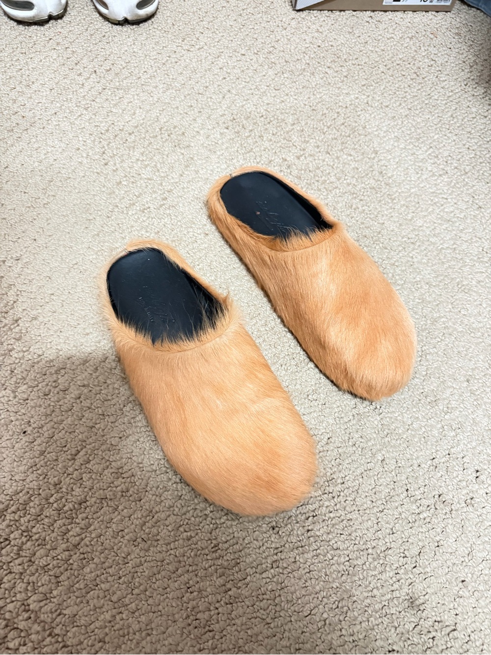 Marni Mules Orange Fur Slip-On Clogs